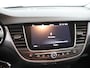 Opel Crossland 1.2 Turbo Elegance Airco, Apple Carplay/Android Auto, bluetooth, Bandenspanningscontrolesysteem, Achteruitrijcamera, Rijstrooksensor, regensensor, Op zoek naar een compacte SUV die stijl, comfort en zuinigheid perfect combineert? Dan is deze Opel Crossland 1.2 Turbo Elegance precies wat je zoekt. Deze uitvoering biedt niet alleen een mo
