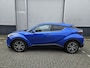 Toyota C-HR 1.8 Hybrid Style | incl Premium Pack | Stoel- en stuurverwarming | JBL Premium Audio | Adaptieve Cruise Control | Parkeersensoren rondom