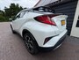 Toyota C-HR 2.0 Hybrid Dynamic|Camera|AppleCarplay|Stoel/stuurverwarming|DAB|Led|18"LM