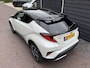 Toyota C-HR 2.0 Hybrid Dynamic|Camera|AppleCarplay|Stoel/stuurverwarming|DAB|Led|18"LM