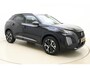 Peugeot 2008 1.2 Hybrid 136 Allure Automaat | Licht metalen velgen | Achteruitrijcamera | Navigatie | Privacy Glass | Noir Perla Nera | BTW auto | 1e eigenaar
