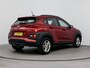 Hyundai Kona 1.0T ESSENCE *| TREKHAAK | NAVI | CLIMA | 16'' LM VELGEN | CRUISE | CAMERA | NAVI via APPLE CAR PLAY & ANDROID AUTO |
