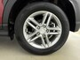 Hyundai Kona 1.0T ESSENCE *| TREKHAAK | NAVI | CLIMA | 16'' LM VELGEN | CRUISE | CAMERA | NAVI via APPLE CAR PLAY & ANDROID AUTO |