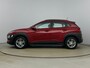 Hyundai Kona 1.0T ESSENCE *| TREKHAAK | NAVI | CLIMA | 16'' LM VELGEN | CRUISE | CAMERA | NAVI via APPLE CAR PLAY & ANDROID AUTO |