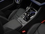 Volkswagen Touareg 3.0 TSi 462 pk tiptronic eHybrid 4MOTION R | Panoramadak | Servosluiting portieren | Leder 'Vienna' | Head-Up Display | Geheugenstoelen | Rondomzicht camera