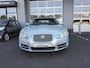Jaguar XF 4.2 V8 Premium Lux.