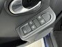 Dacia Duster 1.2 TCe 125Pk 4x2 Blackshadow | Lederenbekleding | Navigatie | Trekhaak | Airco | Cruise Control | Pul bar | Sidebars | Lichtmetalen Velgen | All Season Banden |