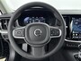 Volvo V60 2.0 T6 Plug-in hybrid AWD Essential | Lederen bekleding | BLIS | Adaptive Cruiscontrol | PDC V+A & Camera | Lederen bekleding + Stoel & Stuurverwarming |