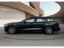 Volvo V60 2.0 T6 Plug-in hybrid AWD Essential | Lederen bekleding | BLIS | Adaptive Cruiscontrol | PDC V+A & Camera | Lederen bekleding + Stoel & Stuurverwarming |