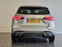 Mercedes-Benz B-klasse 200 Business Solution Luxury | ELEKTRISCHE TREKHAAK | PANORAMADAK | ELEKTRISCHE KOFFERKLEP | NAVIGATIE |