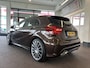 Mercedes-Benz A-klasse 200 Motorsport Edition AMG Automaat | Panoramadak | Standkachel | Memory seats | Dodehoeksdetectie | Achteruitrijcamera | Lederen/Alcantara bekleding | Cruise control | Climate control | Stoelverwarming | LED | Navigatie