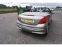 Peugeot 207 CC 1.6 VTi 120PK PREMIERE LEDER STOELVERWARMING ECC AIRCO PARKEERSENSOREN 16INCH LMV RADIO CD BLUETOOTH ELECTR.RAMEN-SPIEGELS