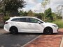 Toyota Corolla Touring Sports 1.8 Hybrid Black Style-pakket | 17 Inch | Camera | Apple Carplay | Cruise Control | NL-Auto |