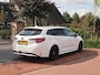 Toyota Corolla Touring Sports 1.8 Hybrid Black Style-pakket | 17 Inch | Camera | Apple Carplay | Cruise Control | NL-Auto |