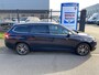 Peugeot 308 SW 1.2 PureTech Blue Lease Premium met o.a. pano dak, navi, LED, camera, etc.