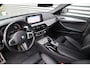 BMW 5-Serie Touring 530i High Executive M-Sport Bernina Grau / Pano / Camera / Laser