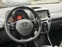 Toyota Aygo 1.0 VVT-i X-Play Automaat | Eerste eigenaar, Apple CarPlay/Android Auto, Parkeercamera, Airco, In hoogte verstelbare stoel
