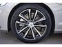 Volvo V60 T6 350pk AWD Plus Dark | Trekhaak | Harman/Kardon | 360