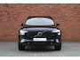 Volvo XC90 T8 Automaat Plug-in hybrid AWD Ultra Dark Verwarmbare voorstoelen | Massagefunctie voorstoelen | Verwarmbaar stuurwiel | Verwarmbare achterbank | Premium audio by Bowers & Wilkins | Panoramadak | Luchtvering | Rondomzicht camera | 21 inch Lichtmetalen velgen | Semi elektrische trekhaak | Alarmklasse 3
