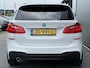 BMW 2-Serie Active Tourer BWJ 2018 218d 150 PK High Executive M-sport AUTOMAAT | LEDER | STOELVERW. | FULL LED | SCHUIF PANODAK | KEYLESS | NAVI | CLIMA | CRUISE | PDC | CAMERA | LMV