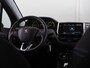 Peugeot 2008 1.2 PureTech Signature | Apple CarPlay/ Android Auto | Cruise Control | Parkeersensoren | Automatische Dimlichten | Airco | DAB |