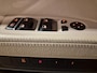 BMW 7-Serie 750i High Executive - Softclose - Memorystoelen - Schuifdak - NL Auto