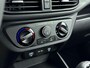 Hyundai i10 1.0 COMFORT | NAVI via APPLE CAR PLAY & ANDROID AUTO | TREKHAAK voor FIETSENDRAGER | AIRCO | CRUISE | BLUETOOTH | STOOTSTRIPS | FABRIEKSGARANTIE GELDIG T/M 1-2029! |