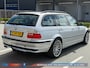 BMW 3-Serie Touring 325xi | Autom. | SchuifDak | NaviScherm | PDC | Trekhaak | Facturen aanwezig!