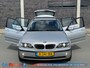 BMW 3-Serie Touring 325xi | Autom. | SchuifDak | NaviScherm | PDC | Trekhaak | Facturen aanwezig!