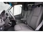 Mercedes-Benz Sprinter 319 3.0 CDI V6 L2H1 AUT. LED, TREKHAAK, ADAPT. CRUISE, STANDKACHEL, MBUX 10'', CAMERA, NAVI, CLIMA