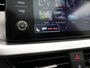 Skoda Kamiq 1.0 TSI Sport Business 110pk DSG | Panodak | RS Sportstoelen Verwarmd | Trekhaak Afn. | Chrystal LED |  Camera | Apple Carplay | 18"L.M | Keyless | Virtual | LED |