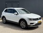 Volkswagen Tiguan 1.4 TSI Comfortline Business / Elektrisch Wegklapbare Trekhaak ( 1600 KG trekgewicht ) / Stoelverwarming / Adaptieve Cruise Control / Navigatie / Bluetooth