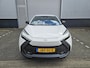 Toyota C-HR 1.8 Hybrid 140 First Edition | 360' camera | Parkeersensoren rondom | Automatisch inparkeren | Electrische achterklep | Demo-model; kilometers kunnen iets afwijken