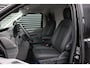 Volkswagen Transporter 2.0 TDI L2H1 BULLI 150PK DSG FULL BLACK / DRIVER ASSISTANCE / 2-ZITS / MY2024 / CAMERA / ADAP.CRUISE / FUL