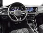Volkswagen Polo 1.0 TSI 95pk DSG R-Line · Apple/Android Car Play · Camera · P-Sensoren · Getint Glas · 16'' Inch · Garantie t/m 24-11-2028 of 100.000km