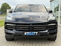 Porsche Cayenne Coupé 3.0 E-Hybrid Platinum Edition Sportchrono | Luchtvering