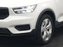Volvo XC40 T4 Momentum Automaat 191pk Dealer O.H | Adaptive Cruise | Harman Kardon | Camera | Lederen Sportstoelen Verwarmd | LED | Pilot Assist |  Navigatie | Virtual | DAB |