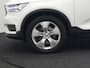 Volvo XC40 T4 Momentum Automaat 191pk Dealer O.H | Adaptive Cruise | Harman Kardon | Camera | Lederen Sportstoelen Verwarmd | LED | Pilot Assist |  Navigatie | Virtual | DAB |