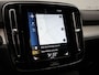 Volvo XC40 T4 Momentum Automaat 191pk Dealer O.H | Adaptive Cruise | Harman Kardon | Camera | Lederen Sportstoelen Verwarmd | LED | Pilot Assist |  Navigatie | Virtual | DAB |
