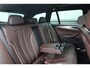BMW 5-Serie Touring 520i High Executive M-Sport Leder dashboard / Pano / Individual / Camera / 19inch