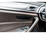 BMW 5-Serie Touring 520i High Executive M-Sport Leder dashboard / Pano / Individual / Camera / 19inch