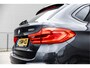 BMW 5-Serie Touring 520i High Executive M-Sport Leder dashboard / Pano / Individual / Camera / 19inch