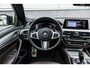 BMW 5-Serie Touring 520i High Executive M-Sport Leder dashboard / Pano / Individual / Camera / 19inch