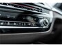 BMW 5-Serie Touring 520i High Executive M-Sport Leder dashboard / Pano / Individual / Camera / 19inch