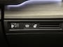 Citroën C5 X 1.2 130PK Business Plus | AppleCarPlay/AndroidAuto | LEER | Head-Up Display | Stoel/Voorruit/Stuurverwarming | Camera | Navigatie | Adaptive Cruise Control | Climate Control  | Keyless entry | Privacy Glass | Isofix |