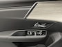 Citroën C5 X 1.2 130PK Business Plus | AppleCarPlay/AndroidAuto | LEER | Head-Up Display | Stoel/Voorruit/Stuurverwarming | Camera | Navigatie | Adaptive Cruise Control | Climate Control  | Keyless entry | Privacy Glass | Isofix |