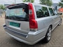 Volvo V70 2.5 R, netto ex BTW € 12.950, handgeschakeld, bijtel vriendelijk!