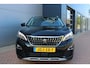 Peugeot 3008 1.2 PureTech 130pk Allure Pack Airco - Carplay - 19" - trekhaak - stoelverwarming