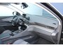 Peugeot 3008 1.2 PureTech 130pk Allure Pack Airco - Carplay - 19" - trekhaak - stoelverwarming