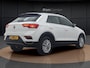 Volkswagen T-Roc 1.0 TSI Style | Navigatie | Climate control | ACC | Parkeersensoren |